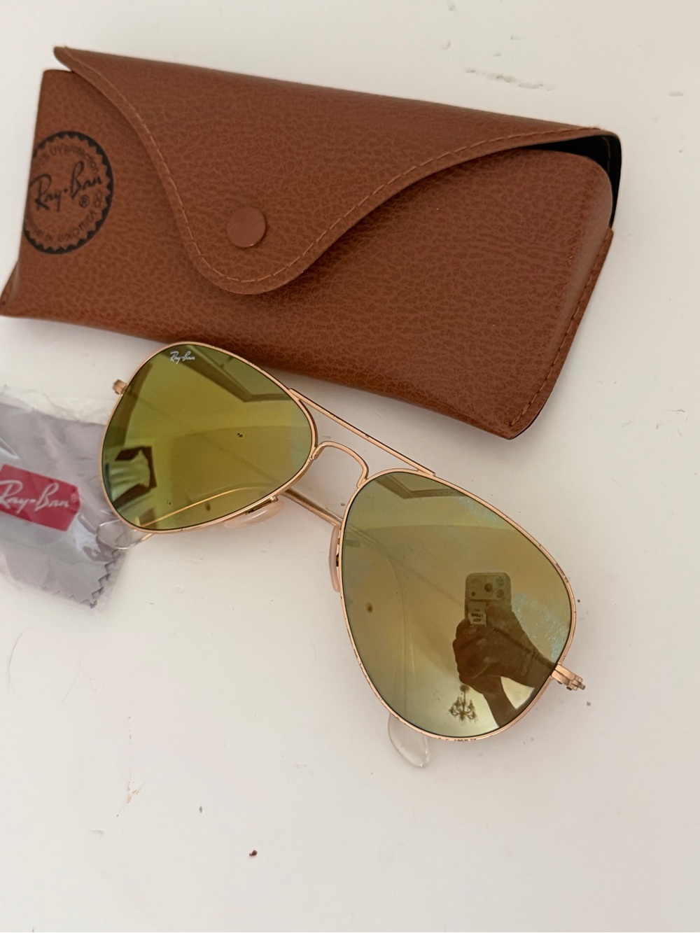 Ray-Ban Aviators - Picture 2 of 7